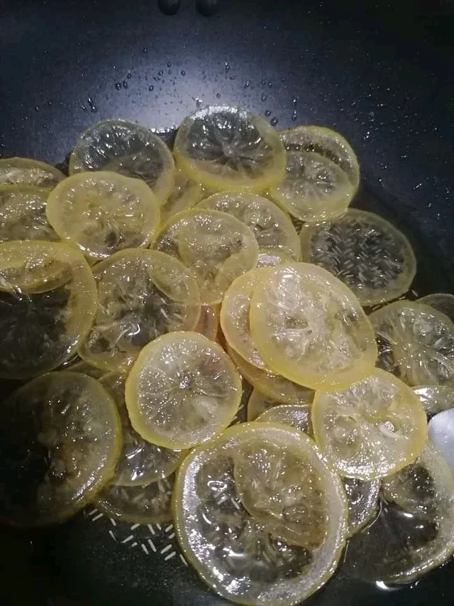 Lime slices ?