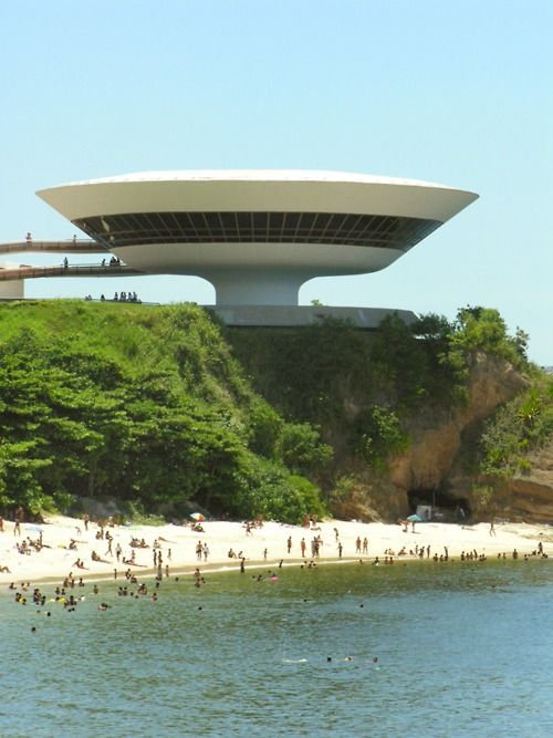 Niteroi Contemporary Art Museum in Rio De Janerio. Oscar Niemeyer architect