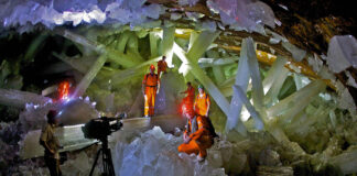 Mexico’s Naica Mine, Cave of Crystal Giants Mexico's Naica Mine, Cave of Crystal Giants